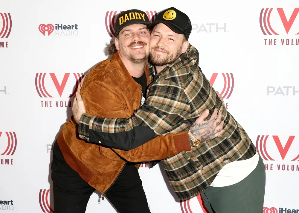 Taylor Lewan and Will Compton Bussin with the Boys Barstool Sports Employees Who have Shared Details on Salaries and Contract Negotiations Over the Years