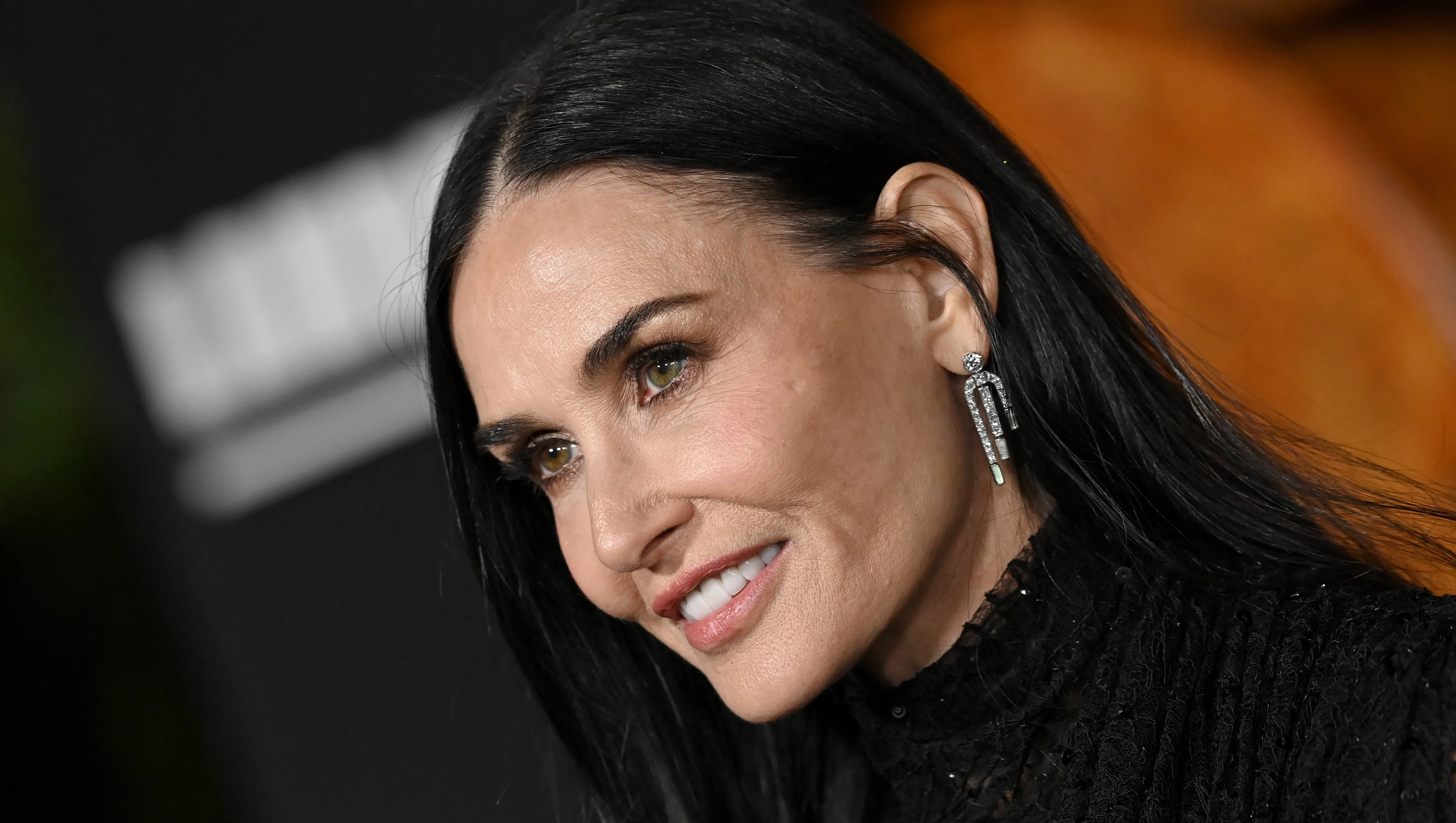 Demi Moore Says this Eco-Friendly Cloth 'Saved' Her Skin