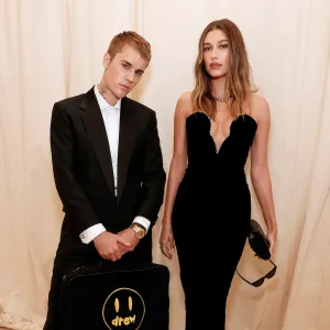 Justin Bieber dedicates new years eve post to wife hailey bieber