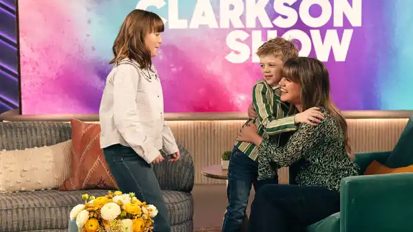Kelly Clarkson Kids River and Remy Are All Grown Up in Talk Show Chat