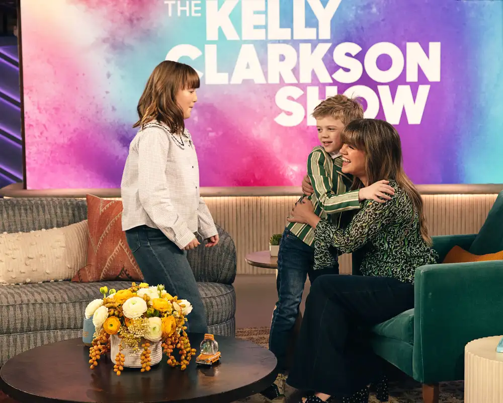 Kelly Clarkson Kids River and Remy Are All Grown Up in Talk Show Chat