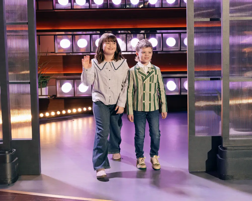 Kelly Clarkson Kids River and Remy Are All Grown Up in Talk Show Chat