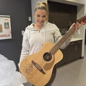 lauren alaina pregnant