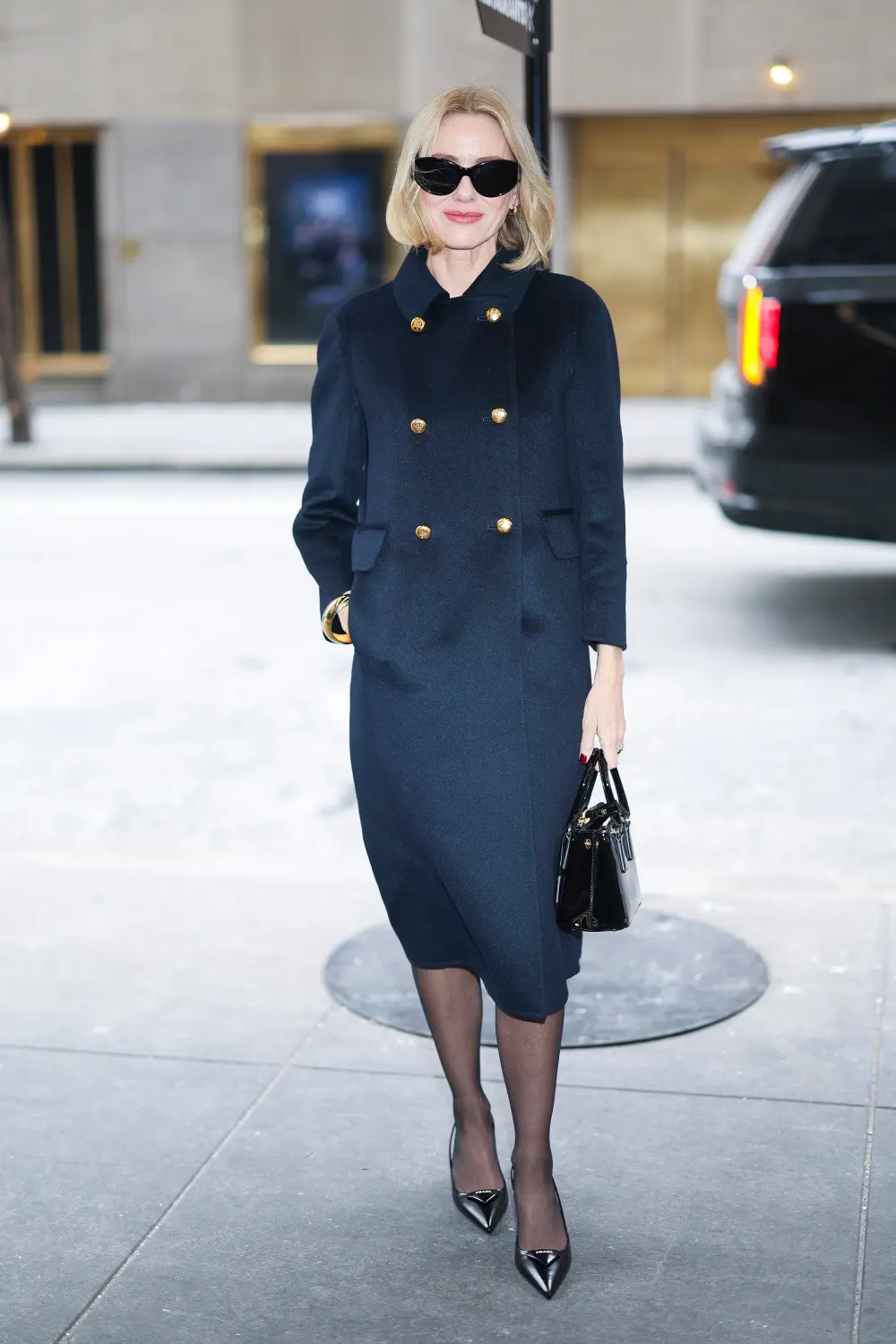 Naomi Watts 4 Quick Changes