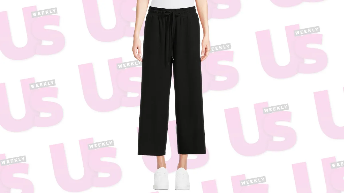 time-and-tru-hacci-cropped-pants-petite