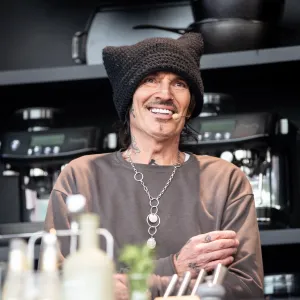 Tommy Lee Slams Musicians Promoting Their Work Amid L.A. Fires