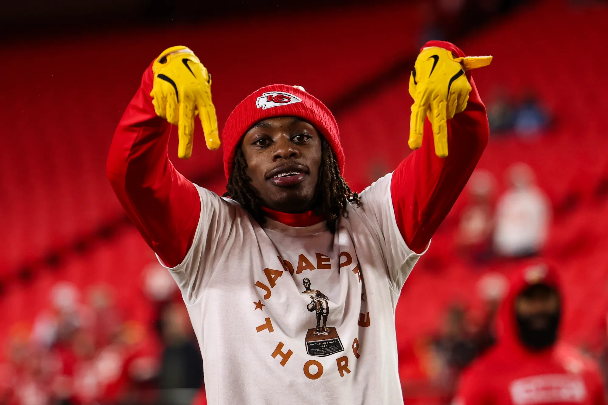 Chiefs' Xavier Worthy Jokes Taylor Swift Is 'Taller' Than Him at AFC Game