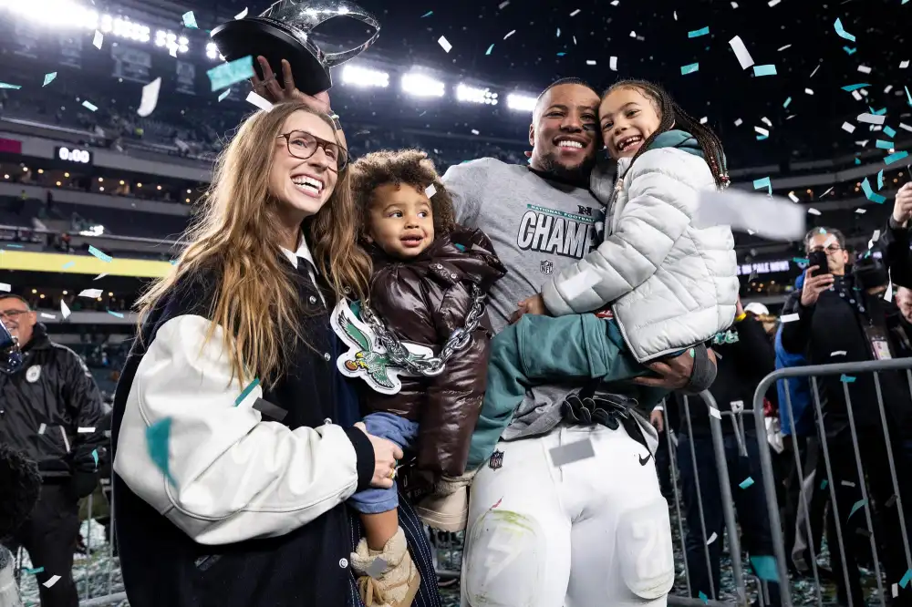 Eagles Saquon Barkley Engaged to Longtime Girlfriend Anna Congdon Ahead of 2025 Super Bowl