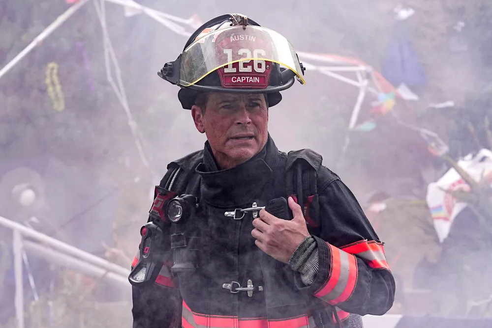 9-1-1 Lone Star Ronen Rubinstein Reveals TK and Owen Story Line He is Upset They Could not Explore