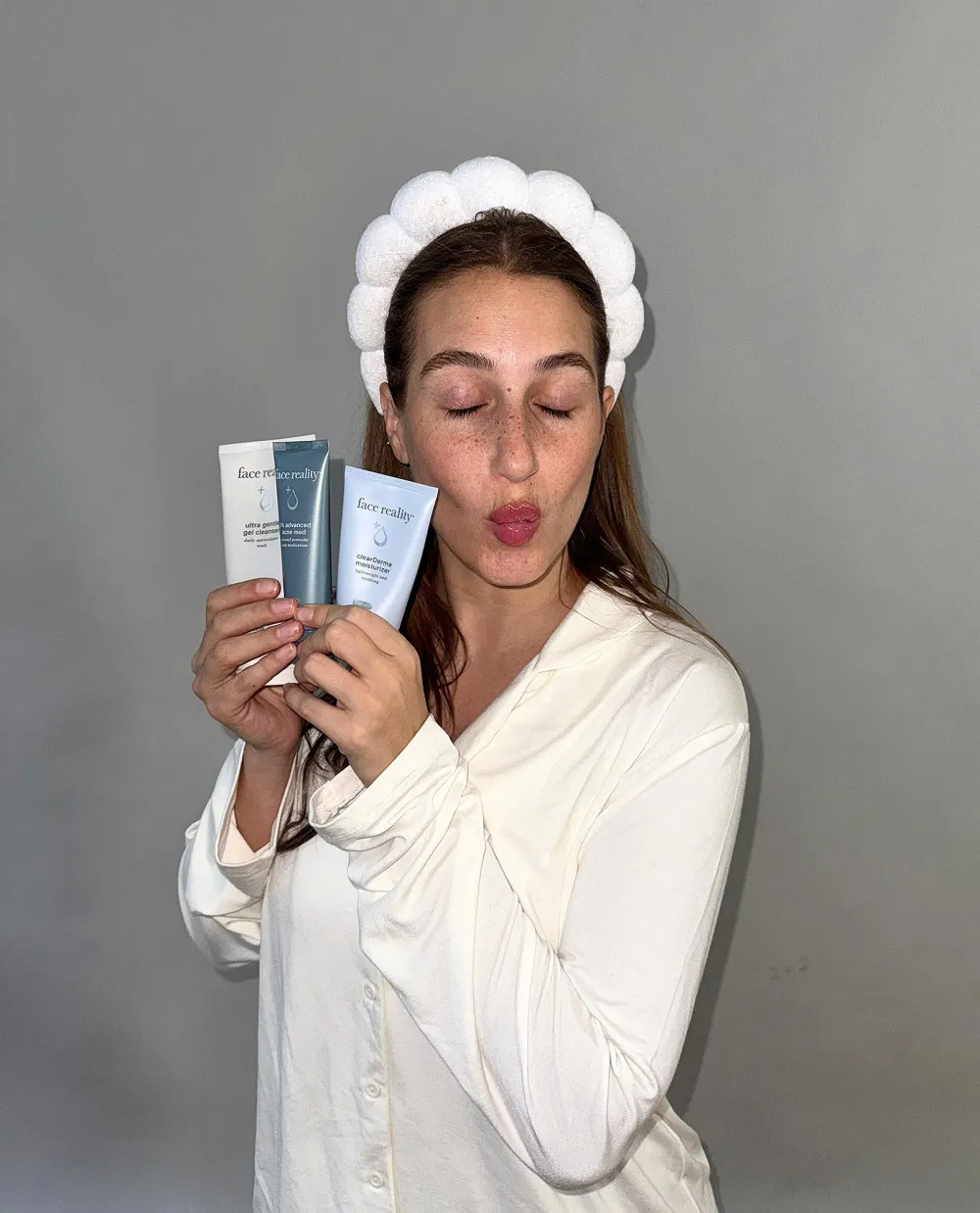 Amanda Batula Opens Up About Experiencing More Acne in Her 30s