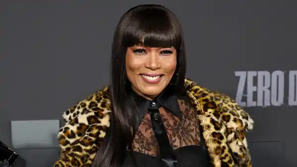 Angela Bassett Recalls Friendship and Bonding of Filming Waiting to Exhale 30 Years Later