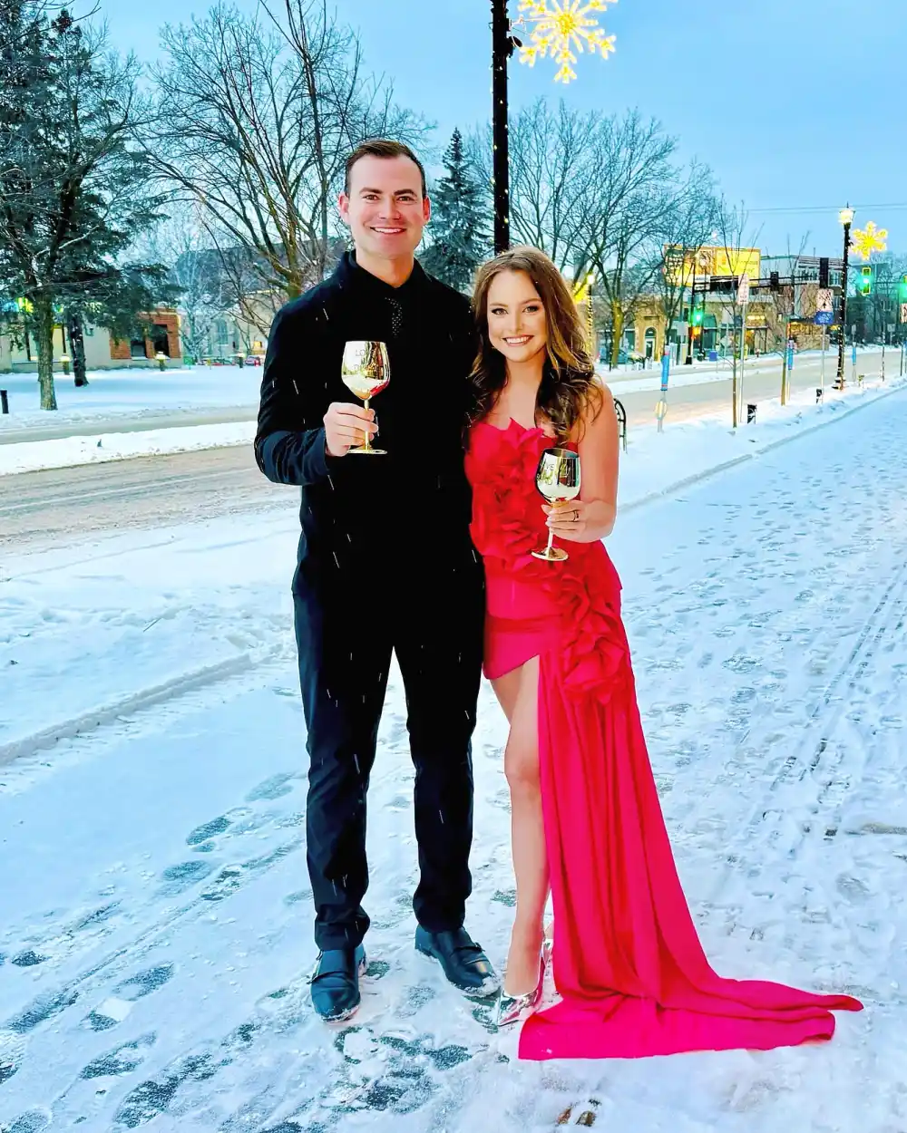 Another Couple Also Found Love Inside the Love Is Blind Season 8 Pods