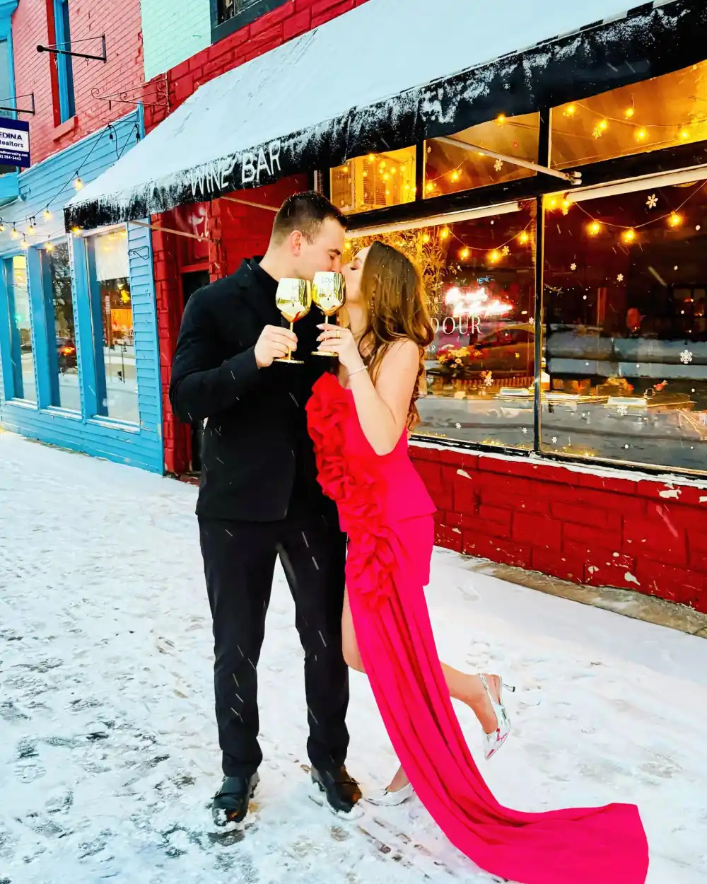 Another Couple Also Found Love Inside the Love Is Blind Season 8 Pods