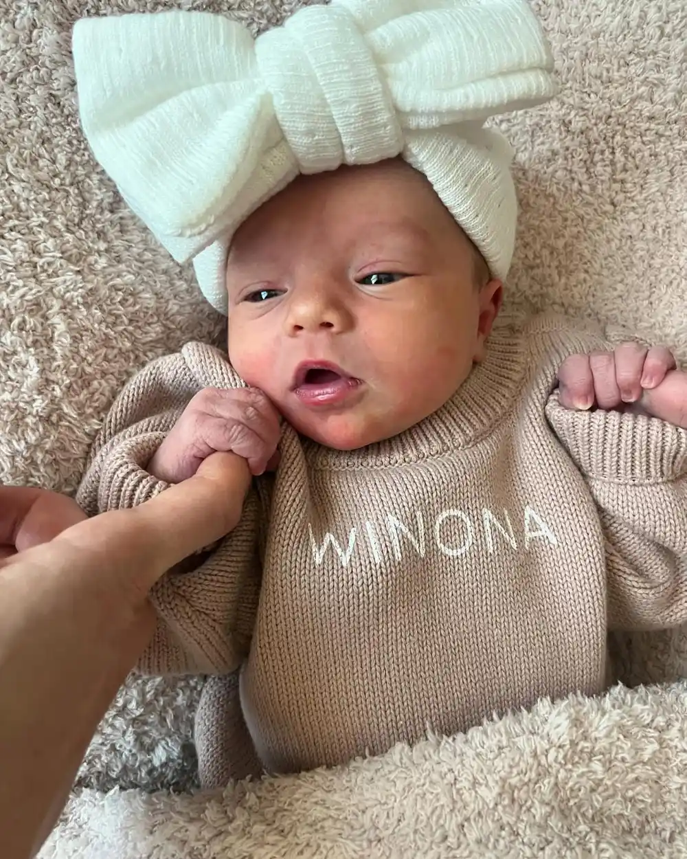 Bachelor Alum Ben Higgins and Wife Jessica Clarke Welcome Their 1st Baby