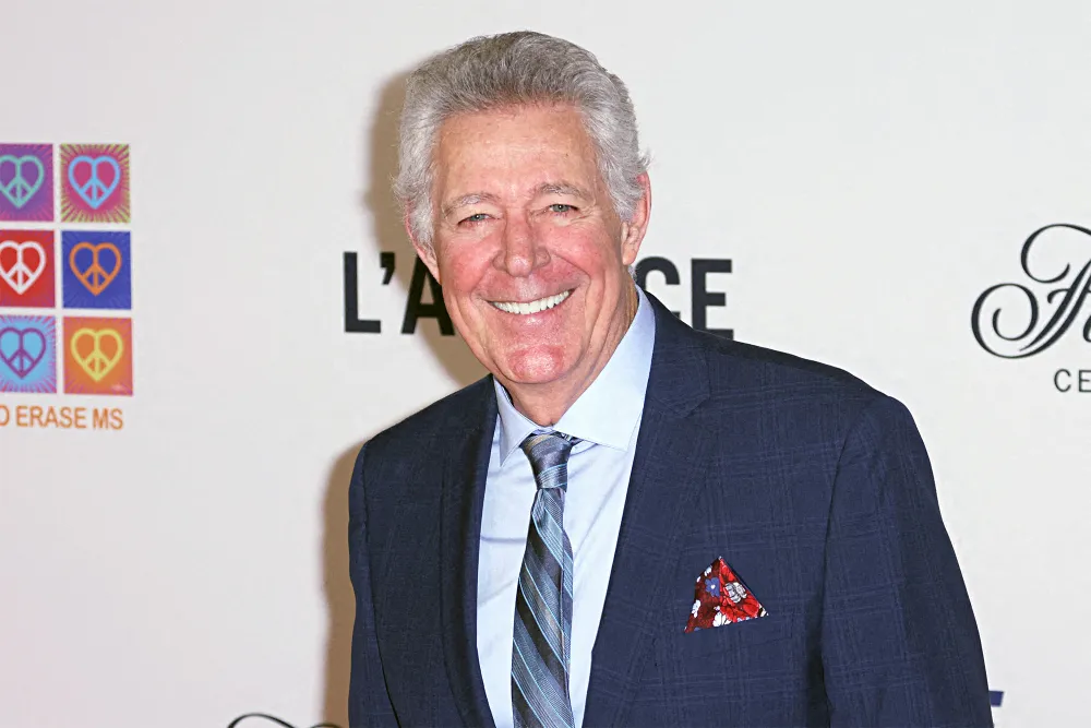 Barry Williams Details Deliberate Attempts to Diversify The Brady Bunch