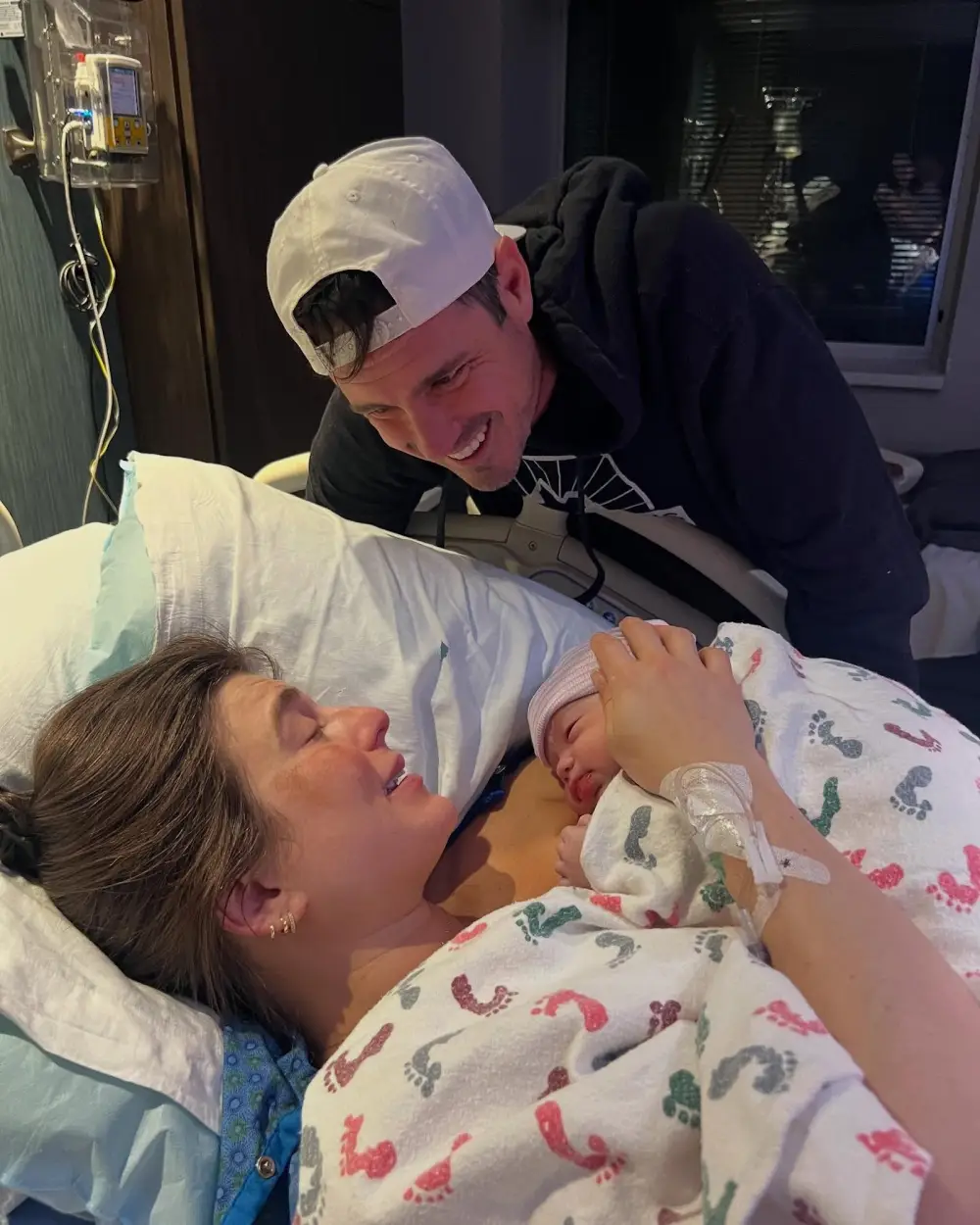 Ben Higgins Wife Jessica Clarke Says Doctors Lost Daughters Heartbeat for 10 Minutes During Labor