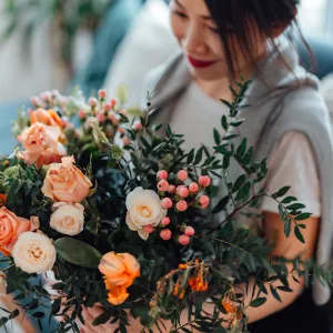 Benchmark-Bouquets-Amazon