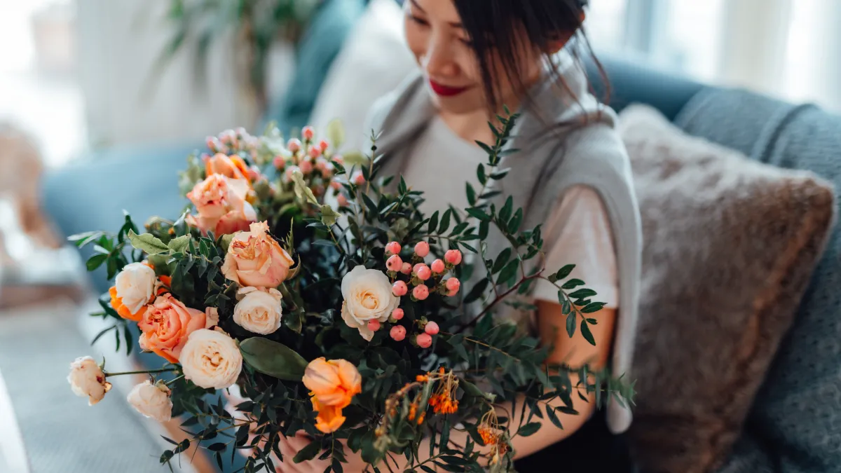 Benchmark-Bouquets-Amazon