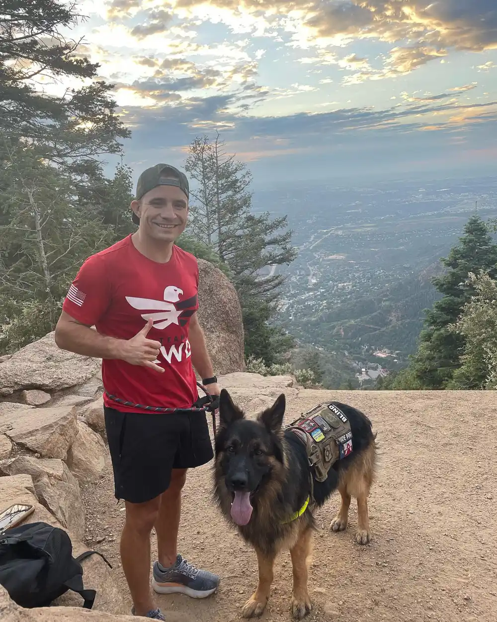 Blind Snowboarder at Invictus Games Shares Bonding Moment With Prince Harry