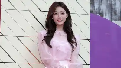 'Bloodhounds' Star Kim Sae-ron Dead at 24