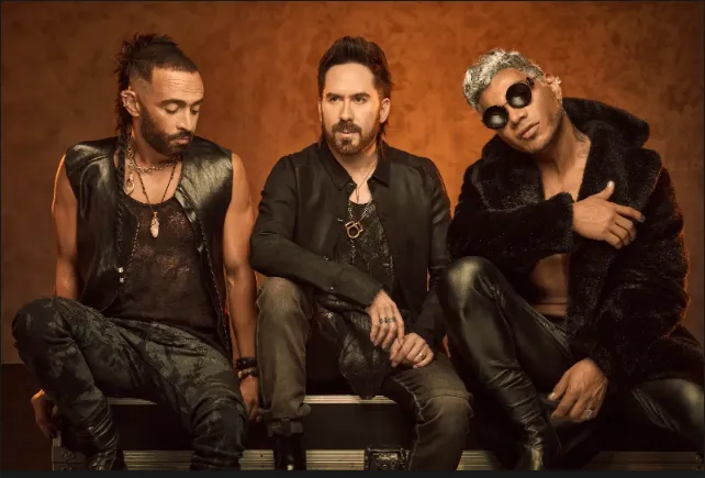 Mario Domm, Pablo Hurtado y Samo, integrantes de Camila