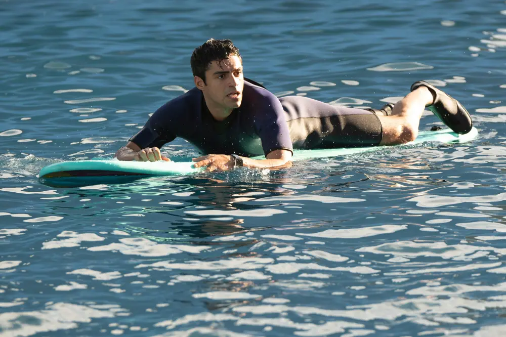 Doctor Odysseys Midseason Promo Teases Ship Shutdown After Shark Attack We Are Dead in the Water