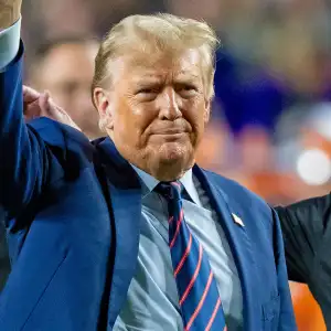 Donald Trump to Become 1st Sitting President in History to Attend the Super Bowl 1