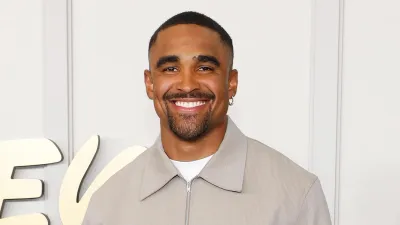 Eagles Jalen Hurts on Having an All-Female Management Team 029