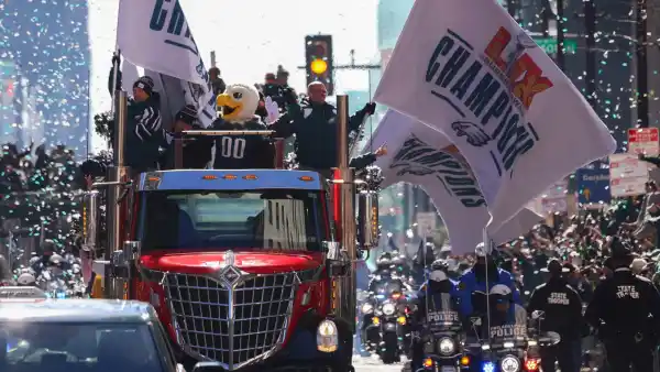 Eagles Parade Shooting 458