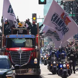Eagles Parade Shooting 458