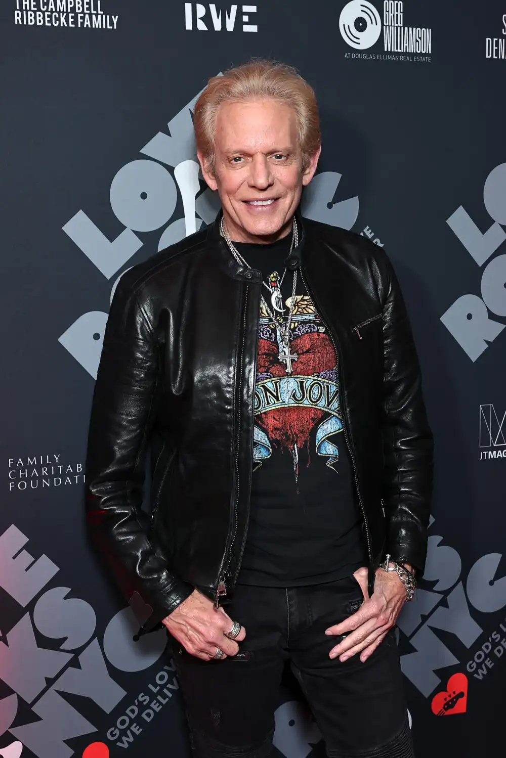 Eagles guitarist Don Felder Rushed Off Stage After Medical Emergency 4272