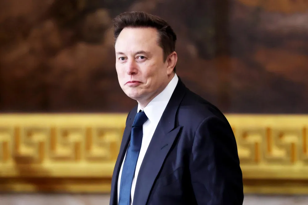 Elon Musk and Author Ashley St Clair Are Privately Working Towards Coparenting Agreement Her Rep Says