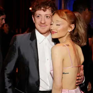Ethan Slater Says He s Unendingly Proud of Ariana Teases Special Performance in Wicked 2 366