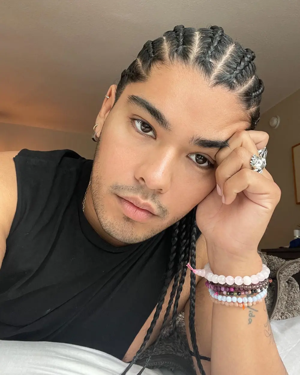 Everything to Know About Celeb Hairstylist Jesus Guerrero Death at 34