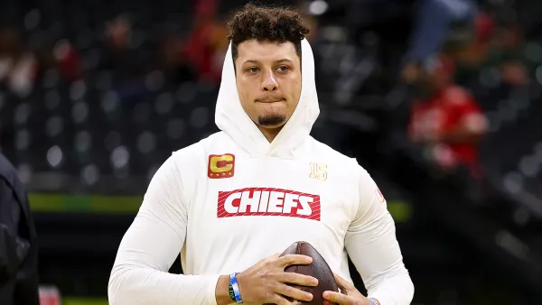 Fans Think Nike Is Trolling Patrick Mahomes With New Philadelphia Eagles Muppet Ad Post Super Bowl