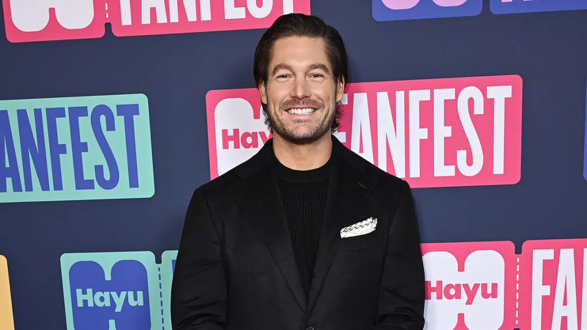 Feature Craig Conover Jokes He Went on Raya for Validation After Paige DeSorbo Split