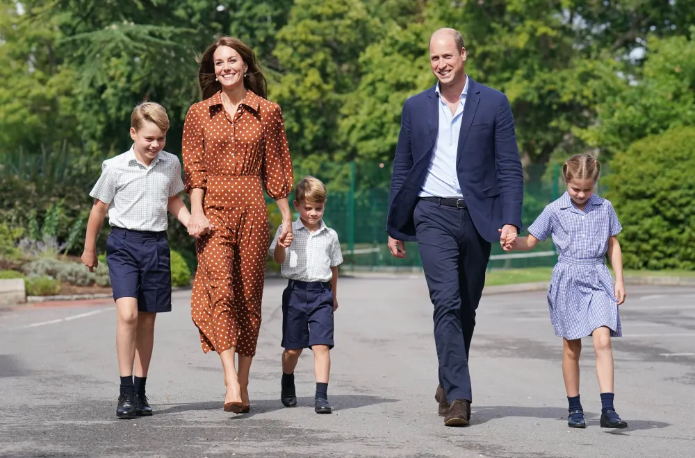 Kate Middleton, Prince William, and their children George, Louis, and Charlotte