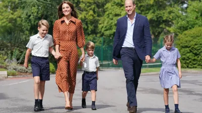 Kate Middleton, Prince William, and their children George, Louis, and Charlotte