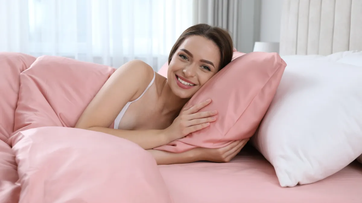 I Swear By This Pillowcase For Better Hair and Skin and It’s On Sale Right Now