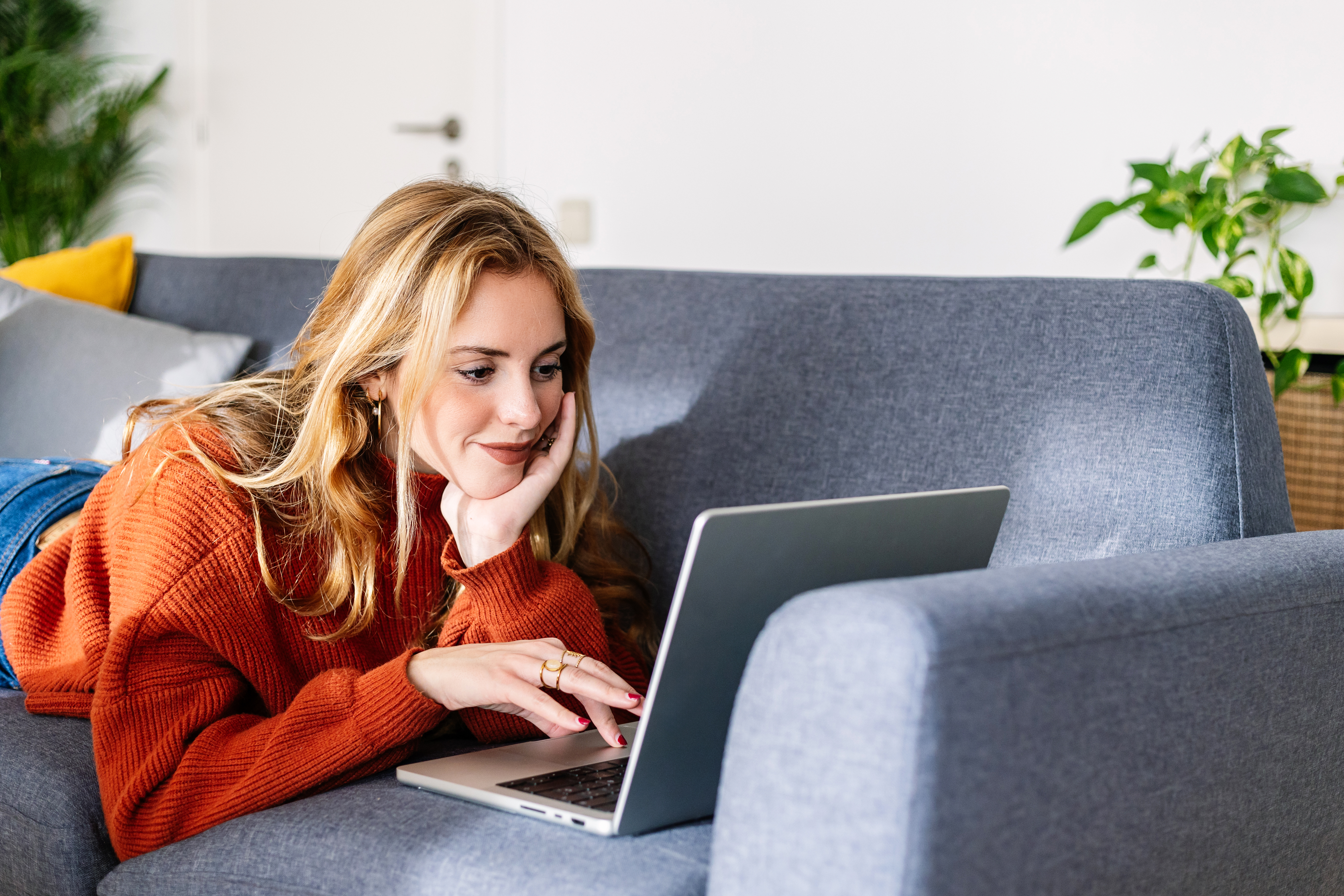 Replica Luxury Handbag Decor Deals