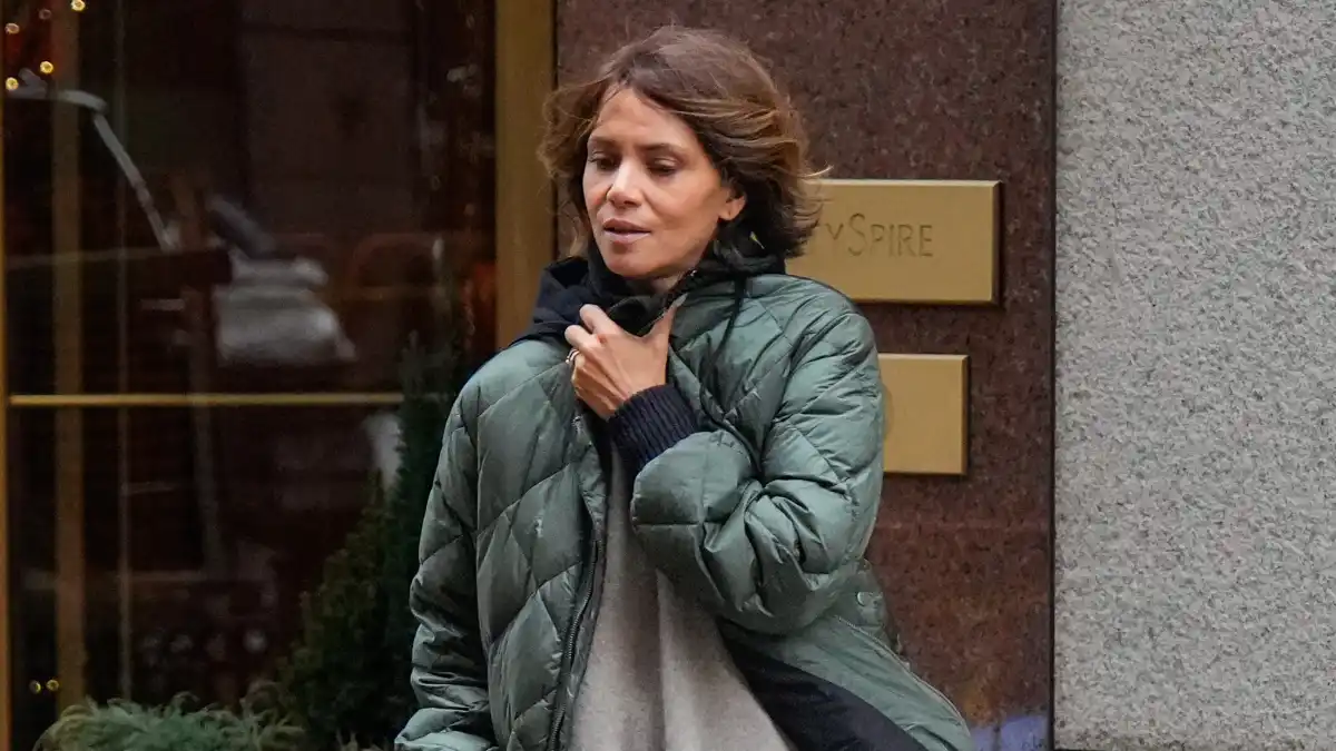 Halle Berry in Olive Coat