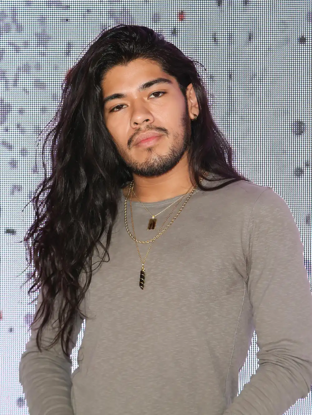 Hollywood Stars Post Touching Tributes to Late Celebrity Hairstylist Jesus Guerrero