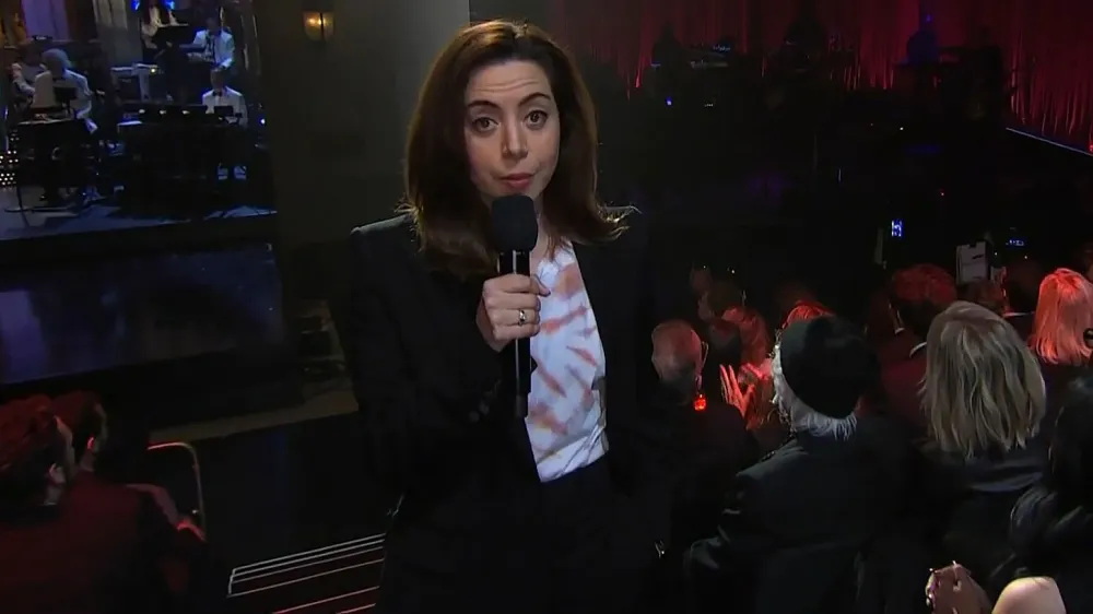 How Aubrey Plaza SNL 50 Tie Dye Shirt Honors Late Husband 2