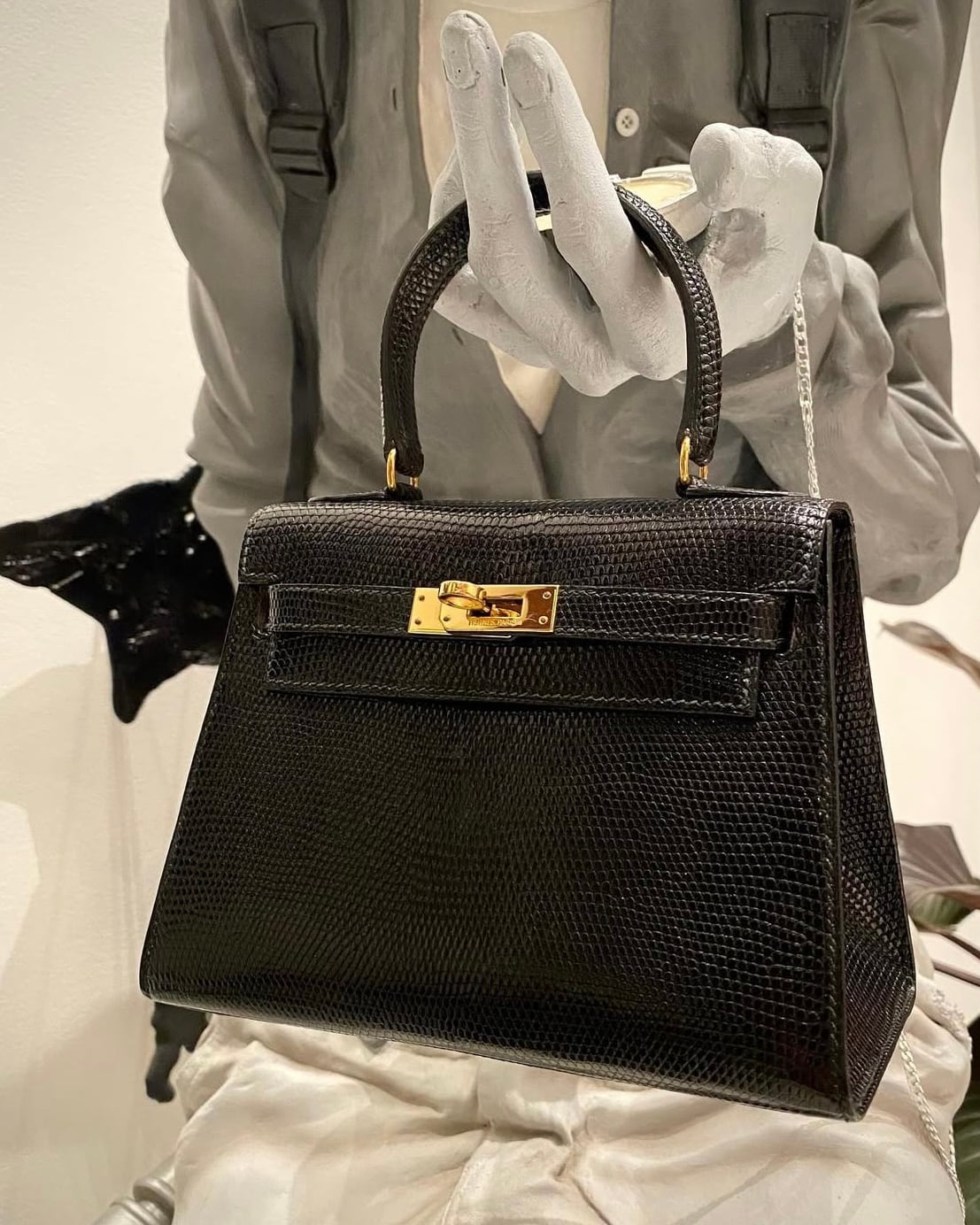 hermès vintage mini kelly black lizard 