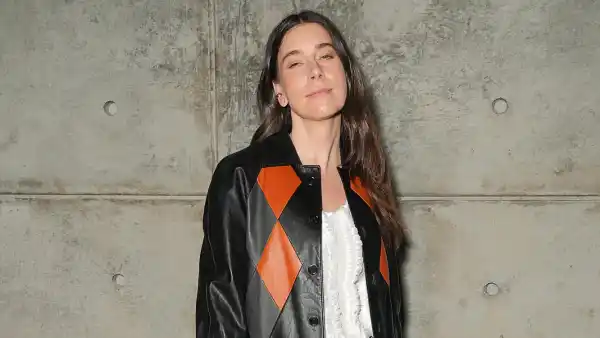 Inside Danielle Haim s Star Studded Birthday Party With Her Sisters Ice Spice and More 495