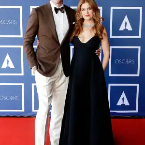 Isla Fisher Says Sacha Baron Cohen Separation Is ‘The Most Difficult Thing That I’ve Been Through’