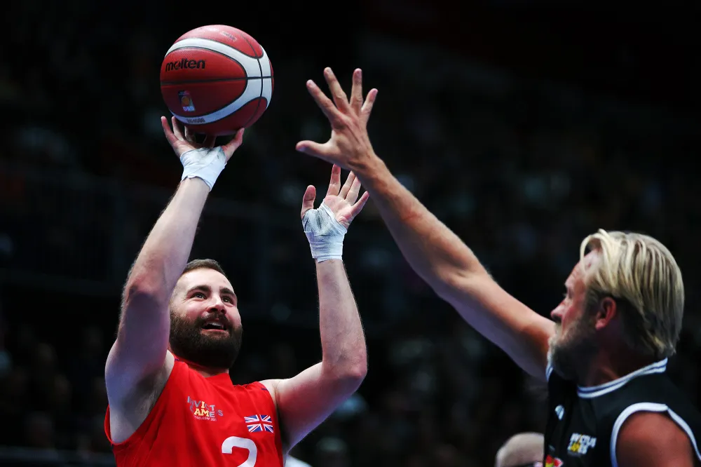 Invictus Games Athletes and More Share Heartwarming Interactions With Prince Harry