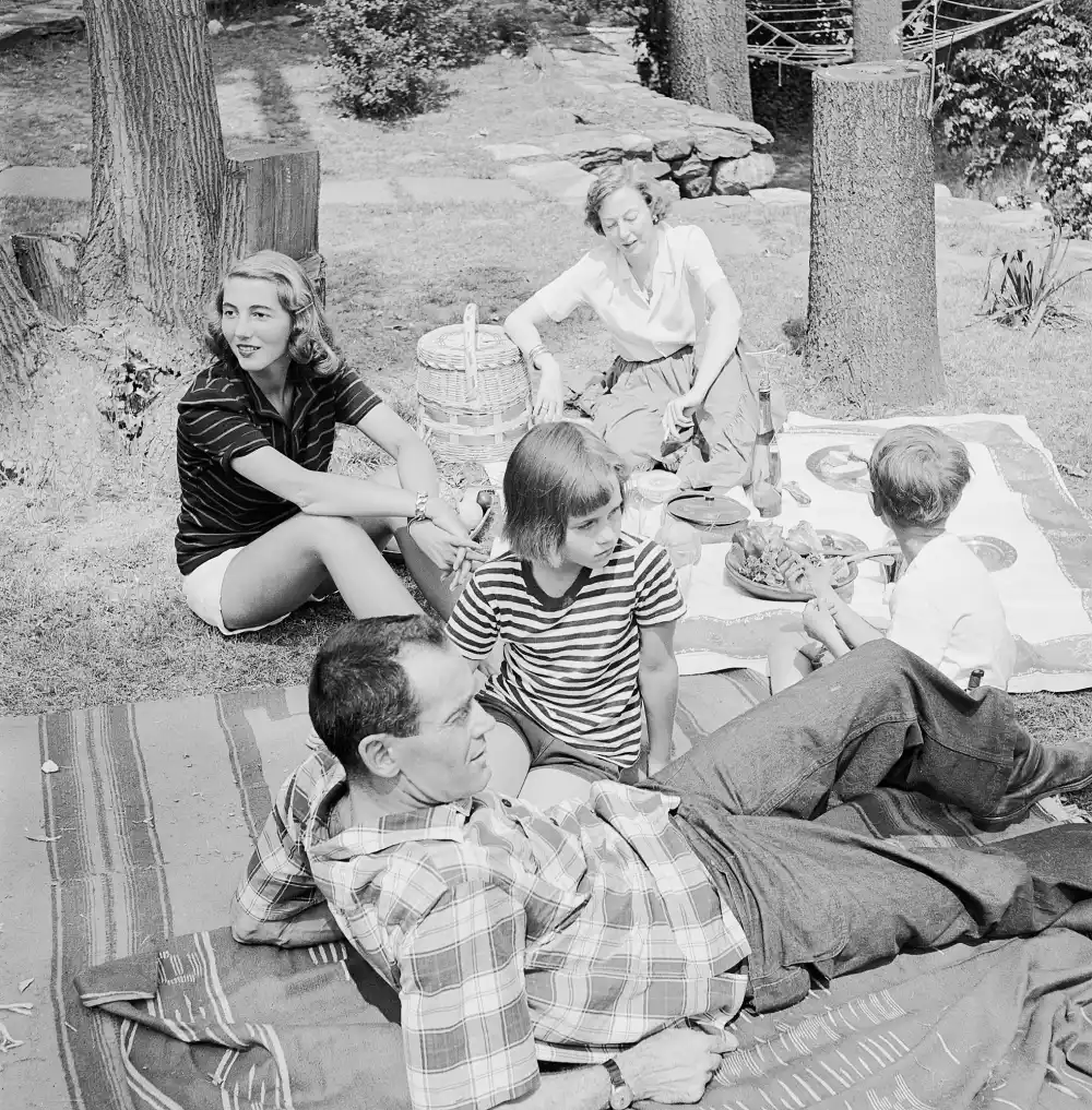 Jane Fonda Family A Comprehensive Guide to Her Parents Siblings Kids and More 169 Frances de Villers Brokaw