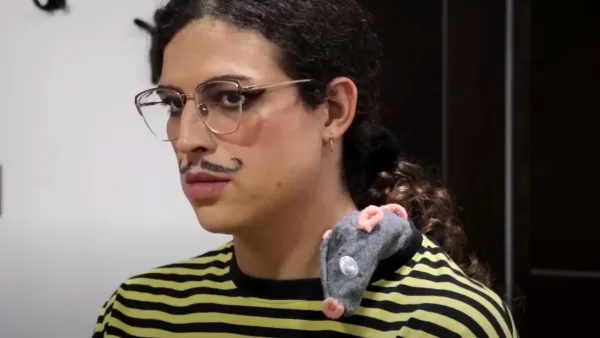 Johanne Sacreblu la parodia de Emilia Perez