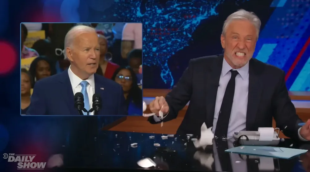 Jon Stewart Suffers Bloody Injury in Daily Show Mishap